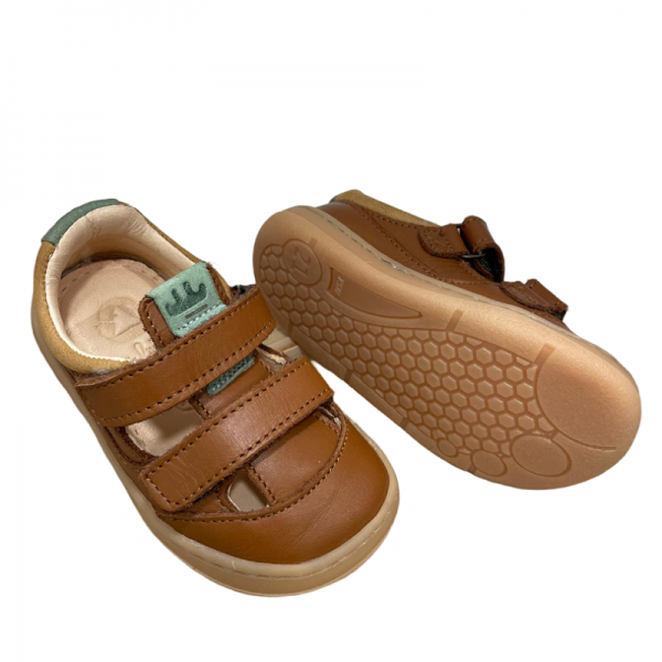 CHAUSSURES BEBE NU-PIED DUCKIE'S...