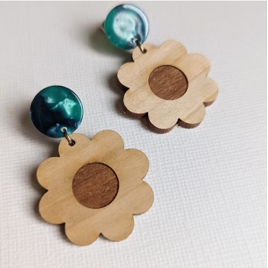 BOUCLES FLEURS RETRO BOIS - BEWOOD - LE MOUTON A 3 PATTES - 1