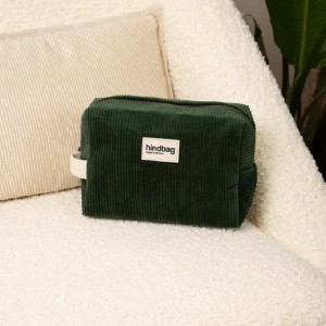 TROUSSE DE TOILETTE LEON...