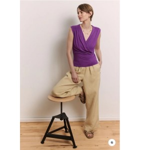 HAUT SANS MANCHE CACHE...