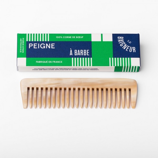 PEIGNE EN CORNE SPECIAL BARBE