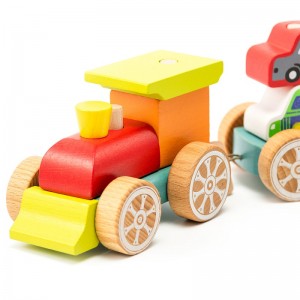 TRAIN EN BOIS AVEC PETITES... 2